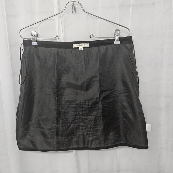 Andree by Unit Skirt Mini Black Pink Embroidered Grunge Fairy Floral M - Picture 5 of 8